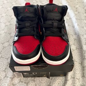 Jordan 1 MID (TD)